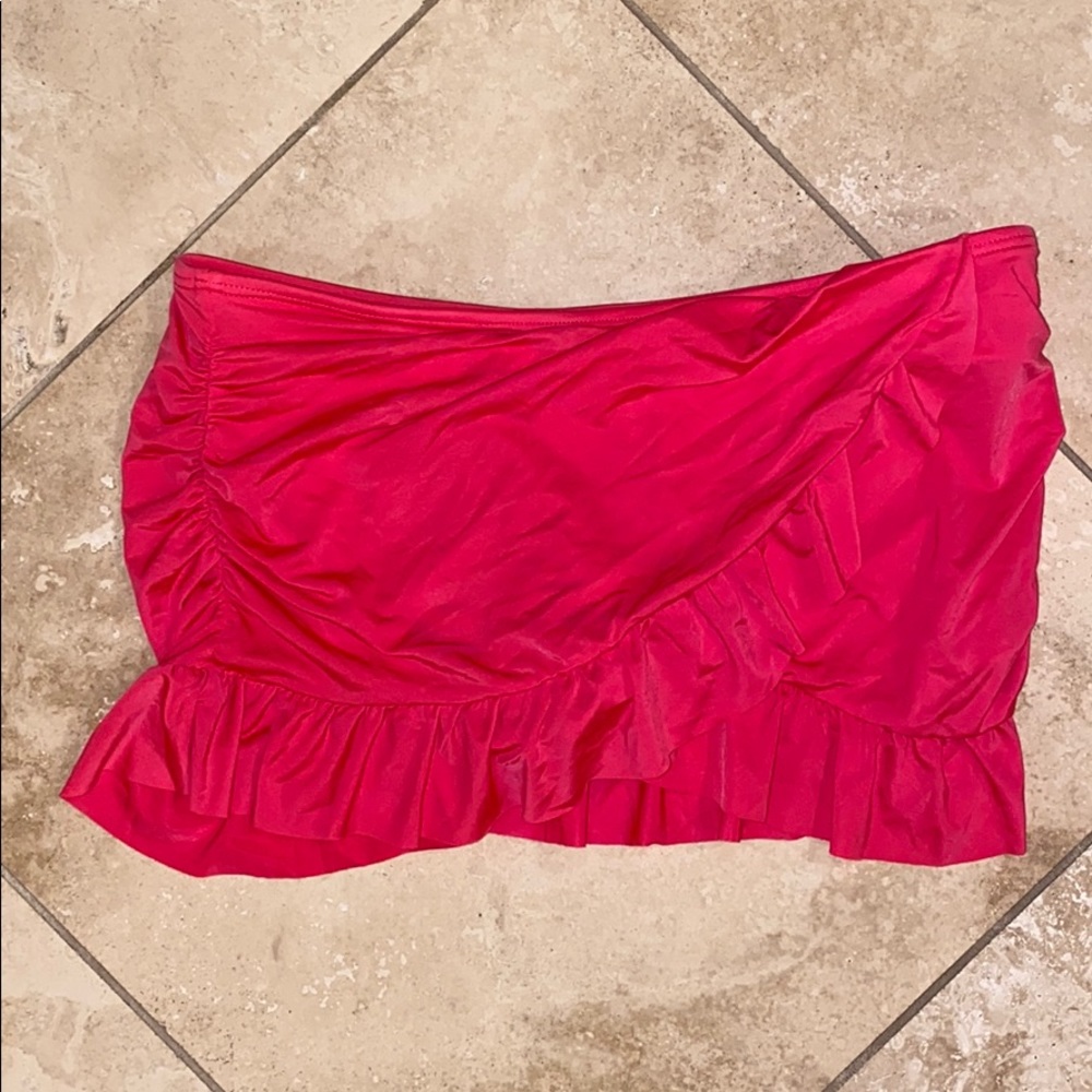Super cute Kenneth Cole swim mini skirt